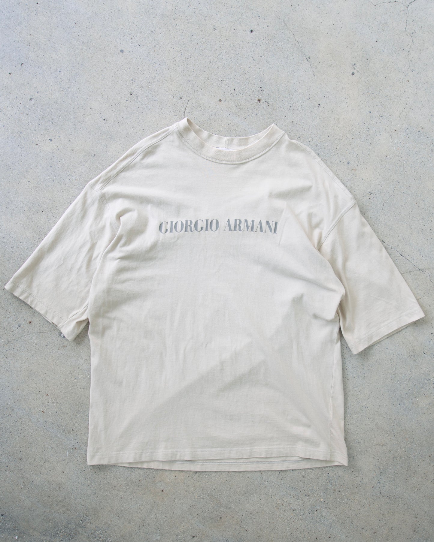 1990s logo graphic half-sleeved tee