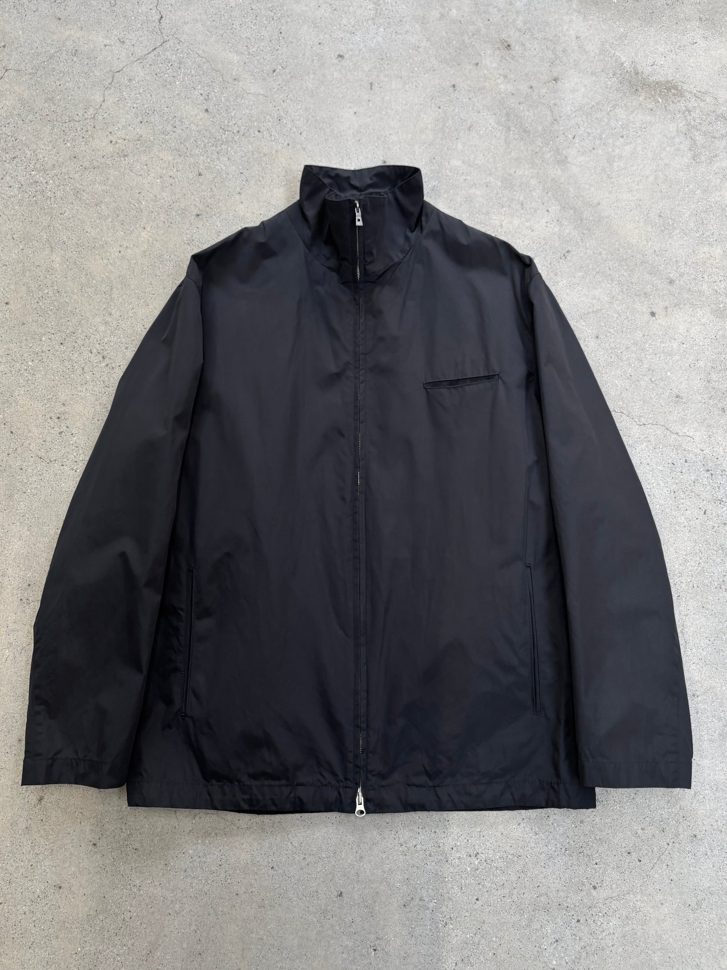 Double zip-up lightweight nylon jacket