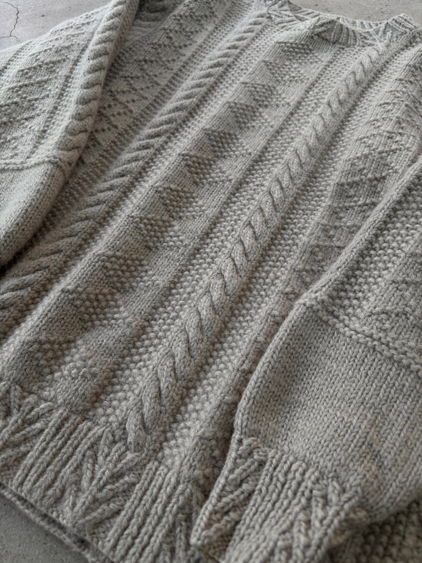 circaLate1980s meticulous loomed  jumper