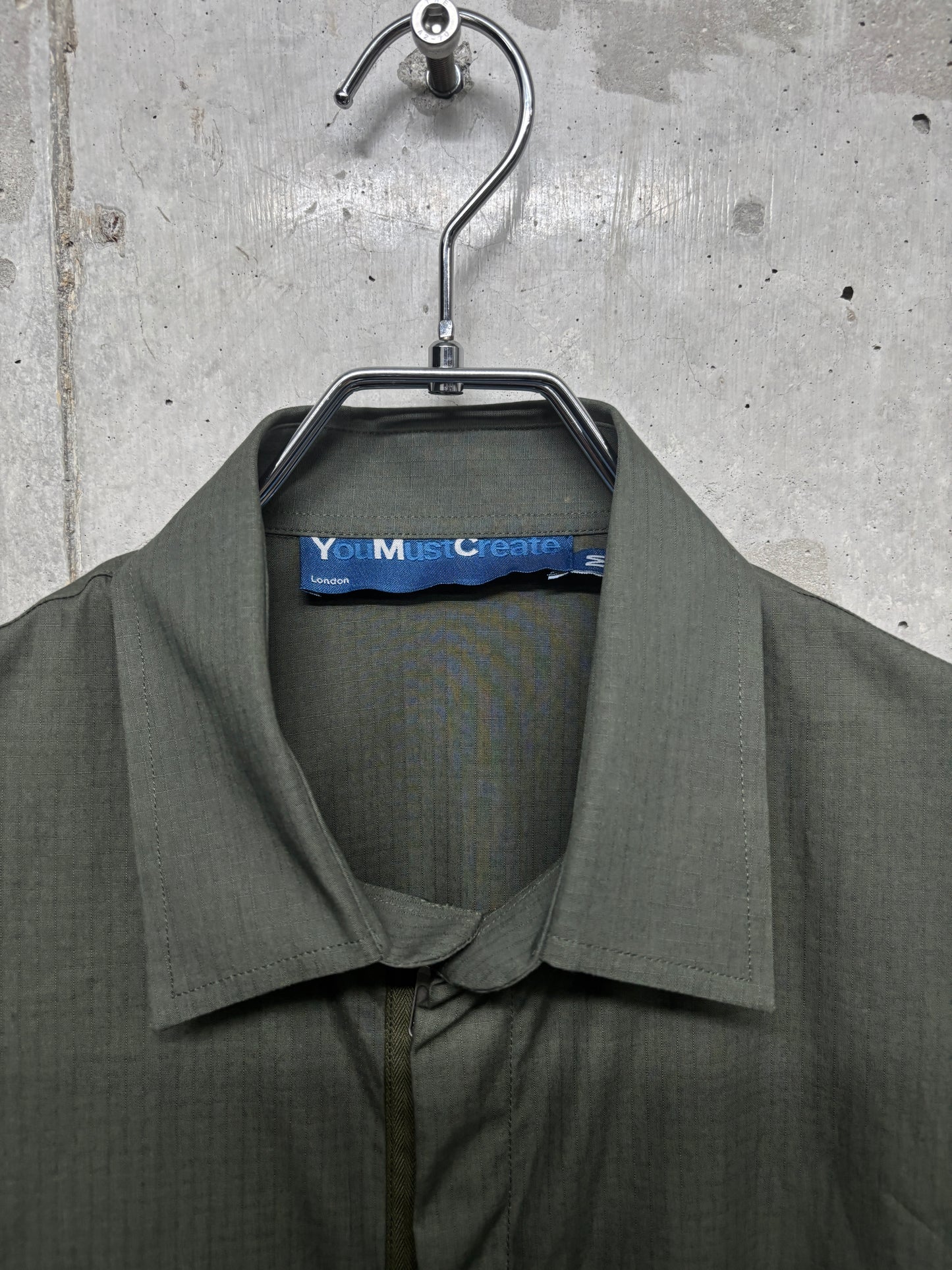 Early2000s Middle sleeved zip-up shirt