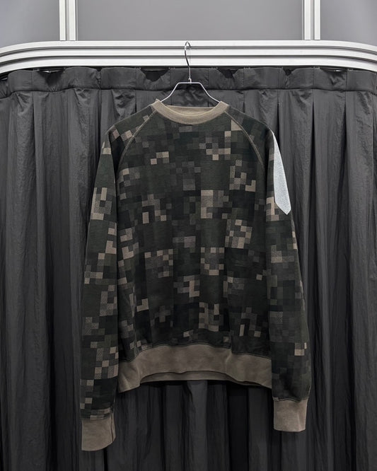 Raglan camouflage sweatshirts