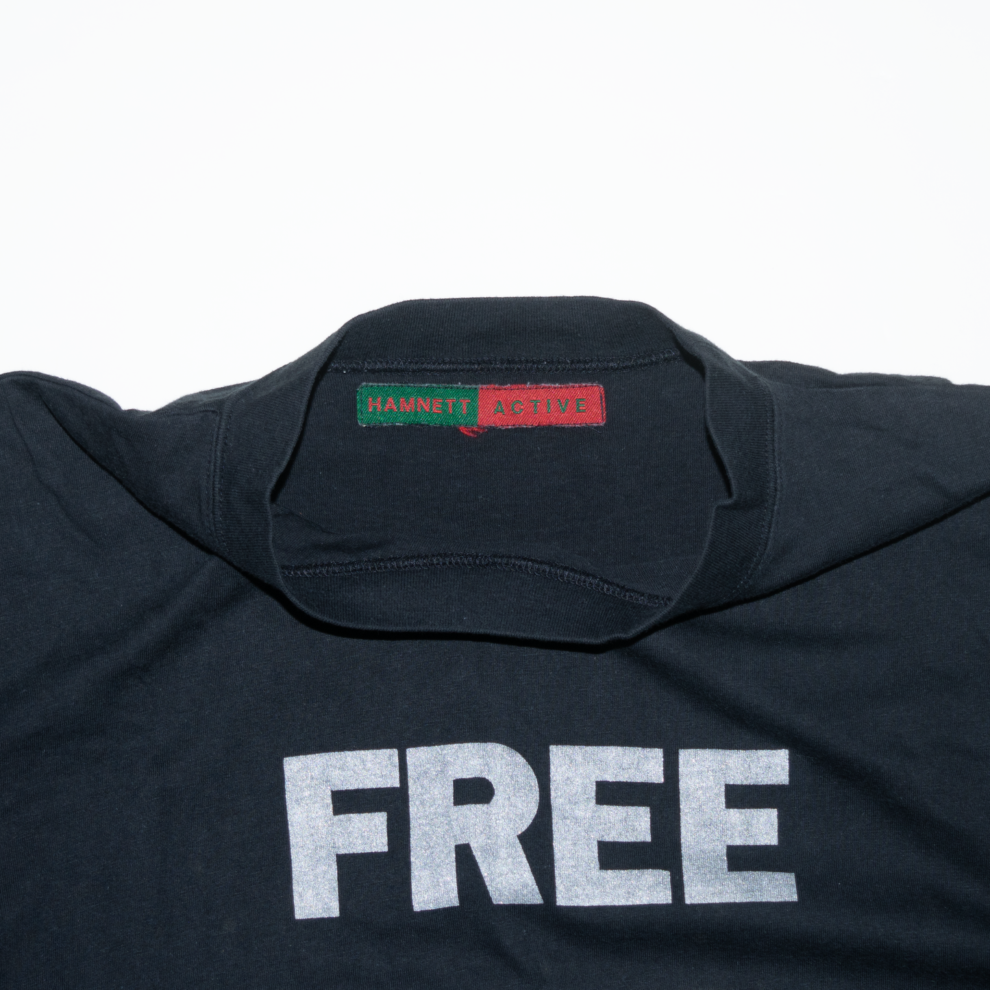 "FREE THE WORLD" Slogan long-sleeved tee