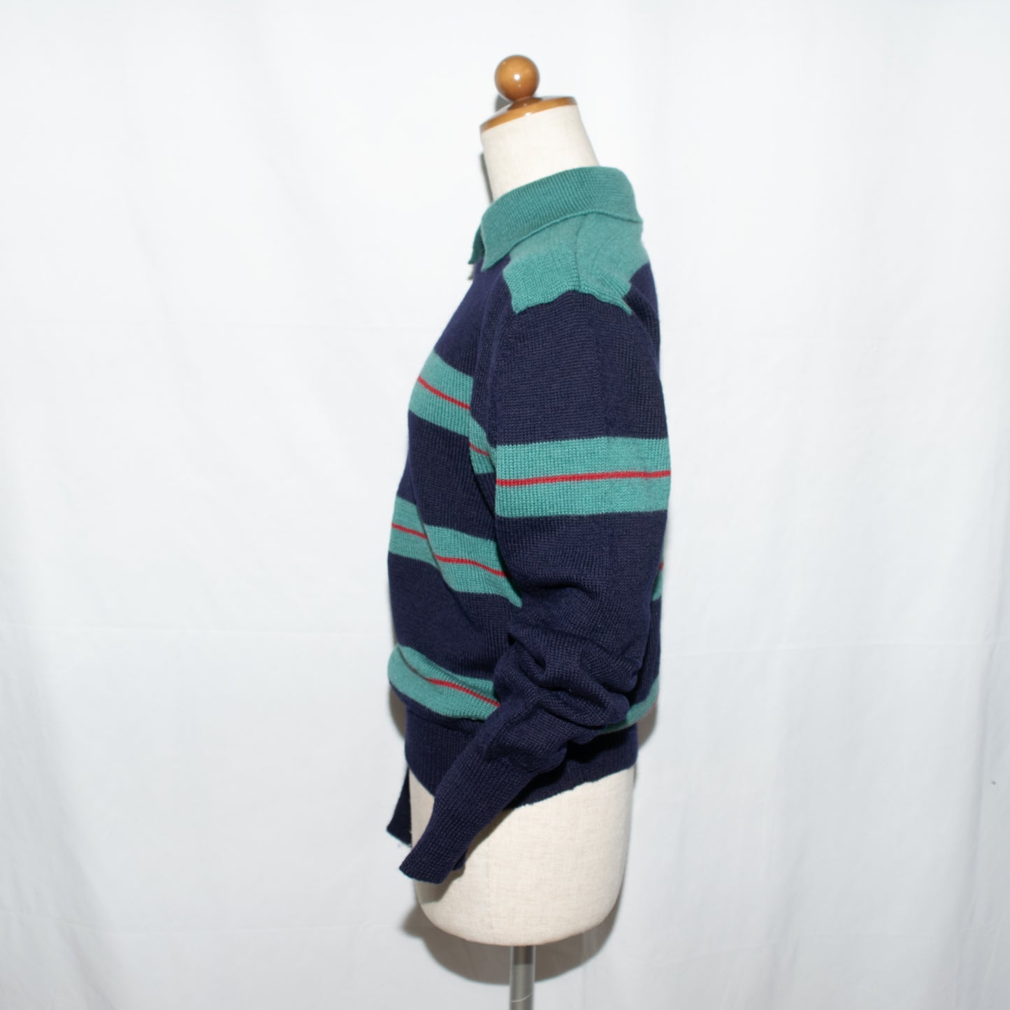 Circa1980s Collared border purewool jumper