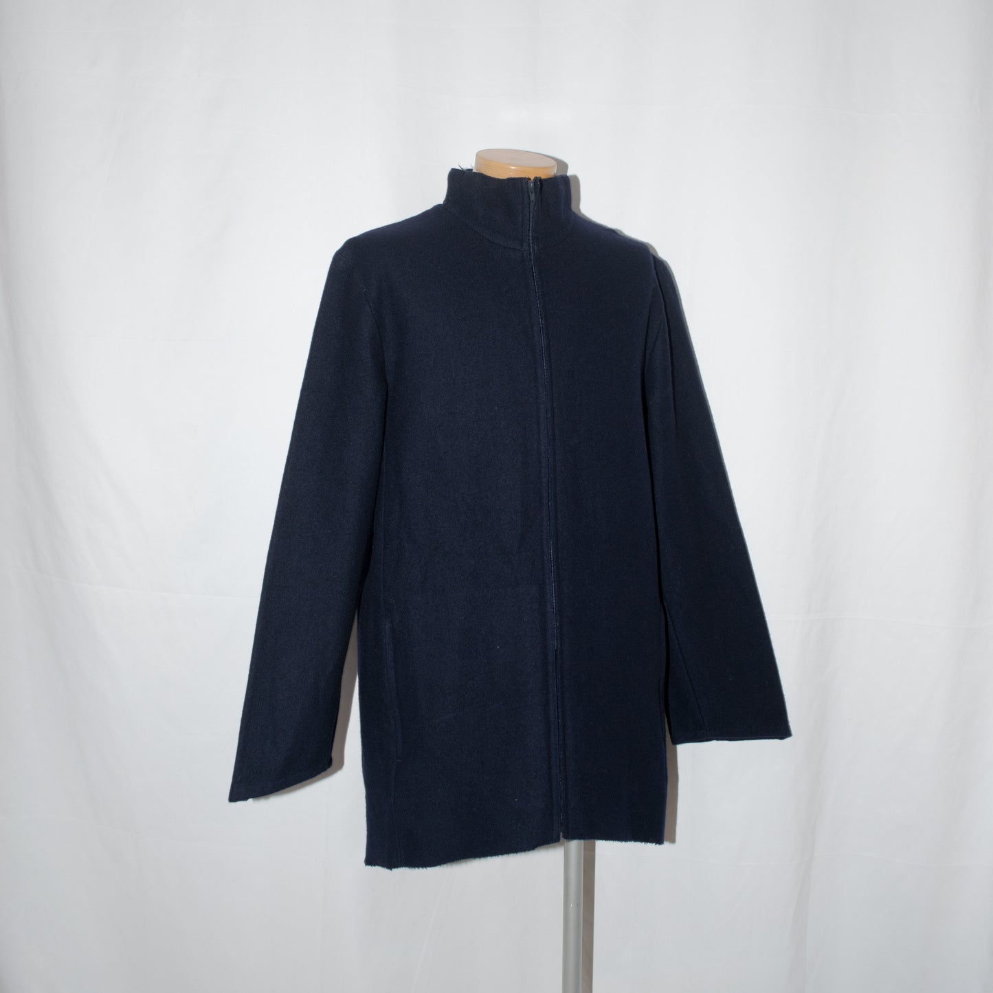 1999s Cut-off technical wool coats with back-pocket