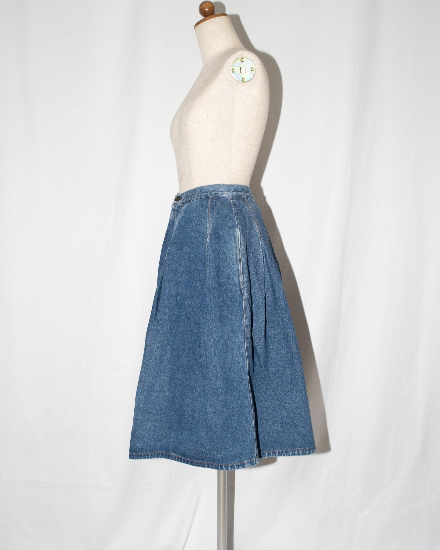 1980s Denim inverted pleats skirt