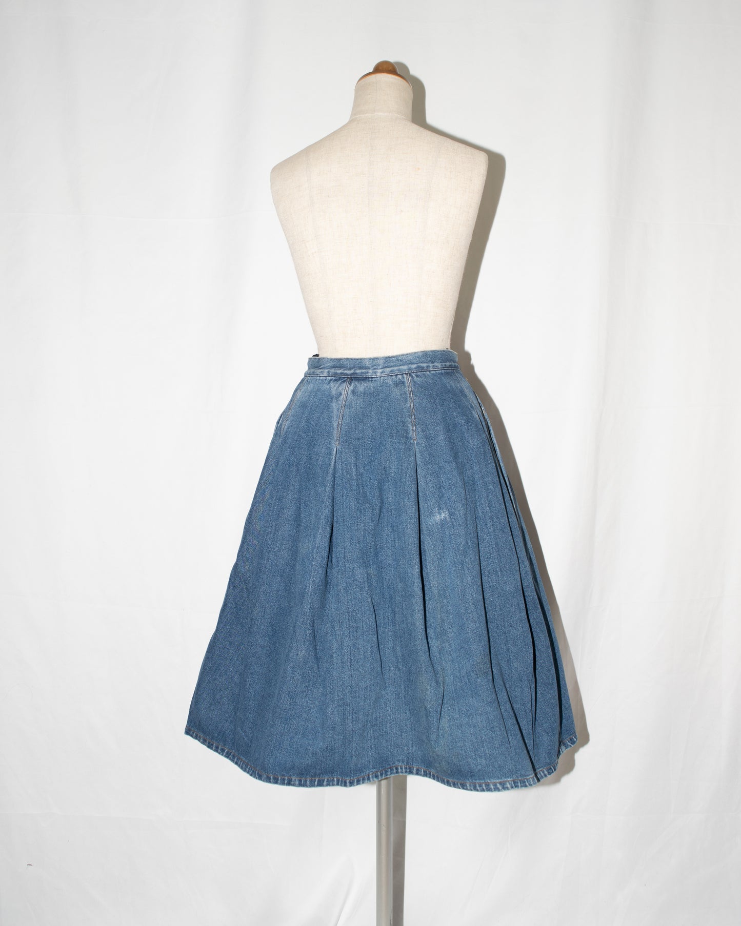 1980s Denim inverted pleats skirt