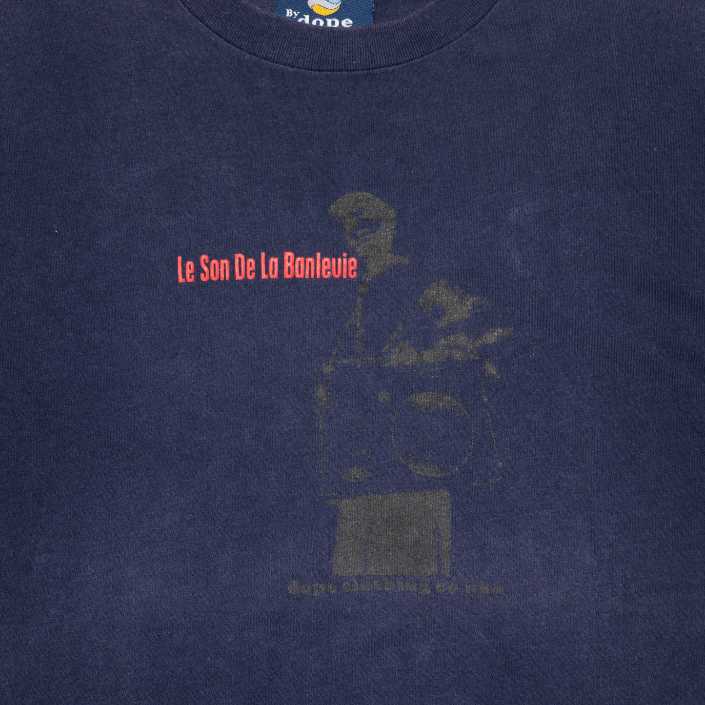 1990s-2000s "Le Son De La Banlevie""Graphic T-shirt with side-slit